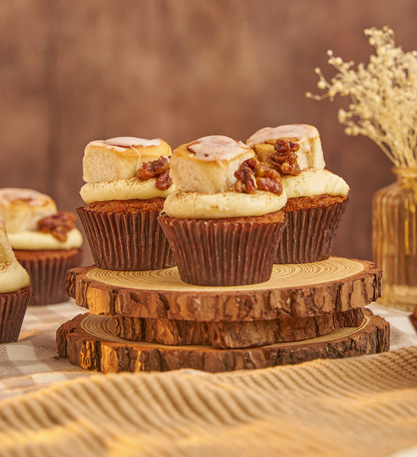 Cinnamon Bun Cupcake Box