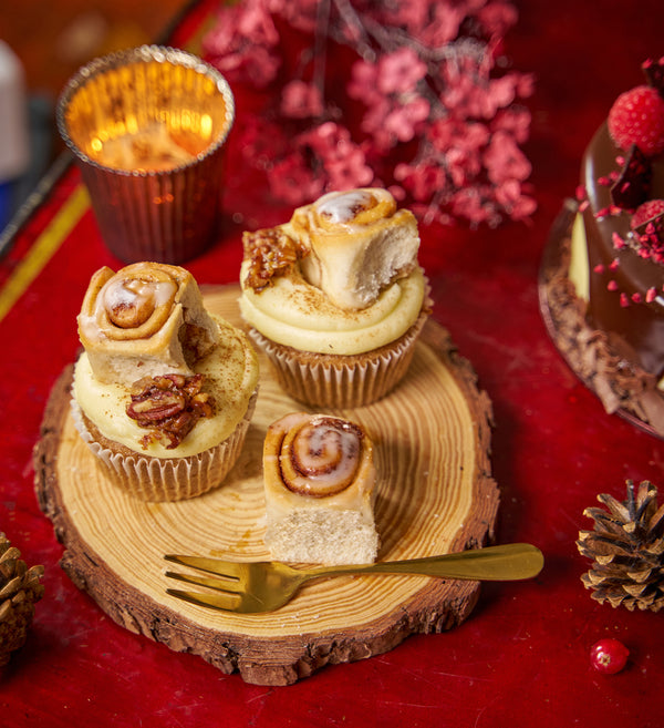 Cinnamon Bun Cupcake Box