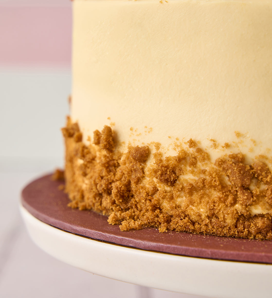 Caramel Biscuit Cake