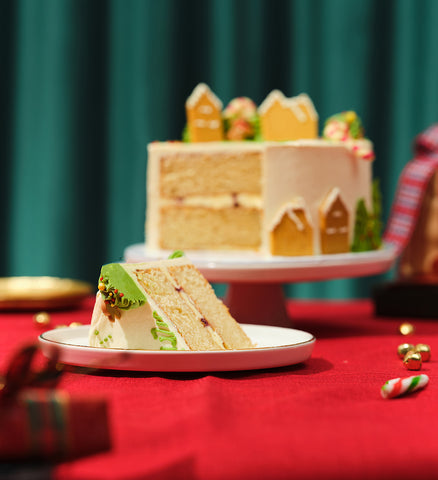 Christmas Gingerbread House Cake