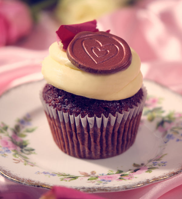 Chocolate Velvet Cupcake Box