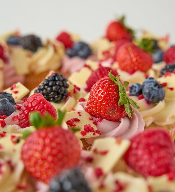 Victoria Sponge Cupcake Number Cake