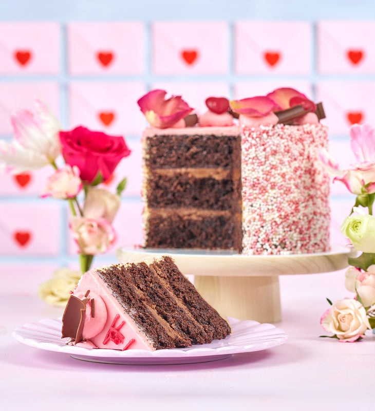 Valentines Nationwide Cake - 2nd image