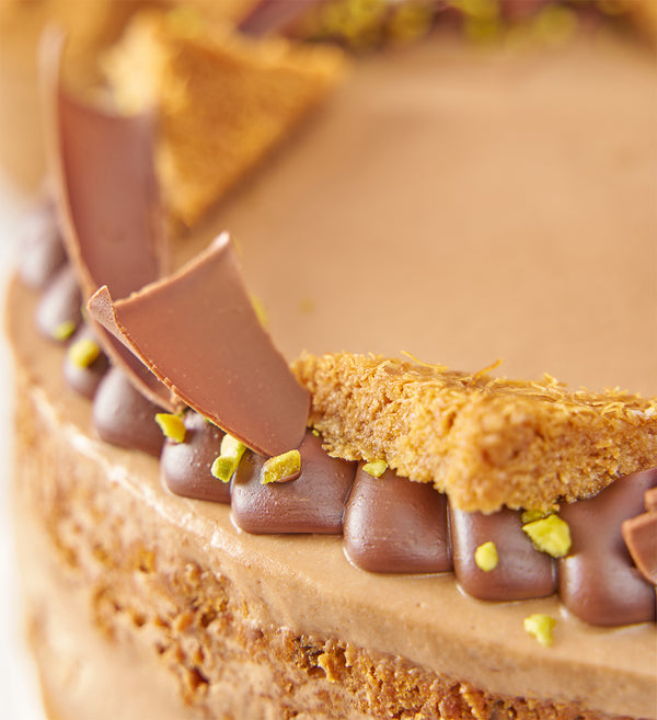 Chocolate Pistachio Kunafa Nationwide Cake