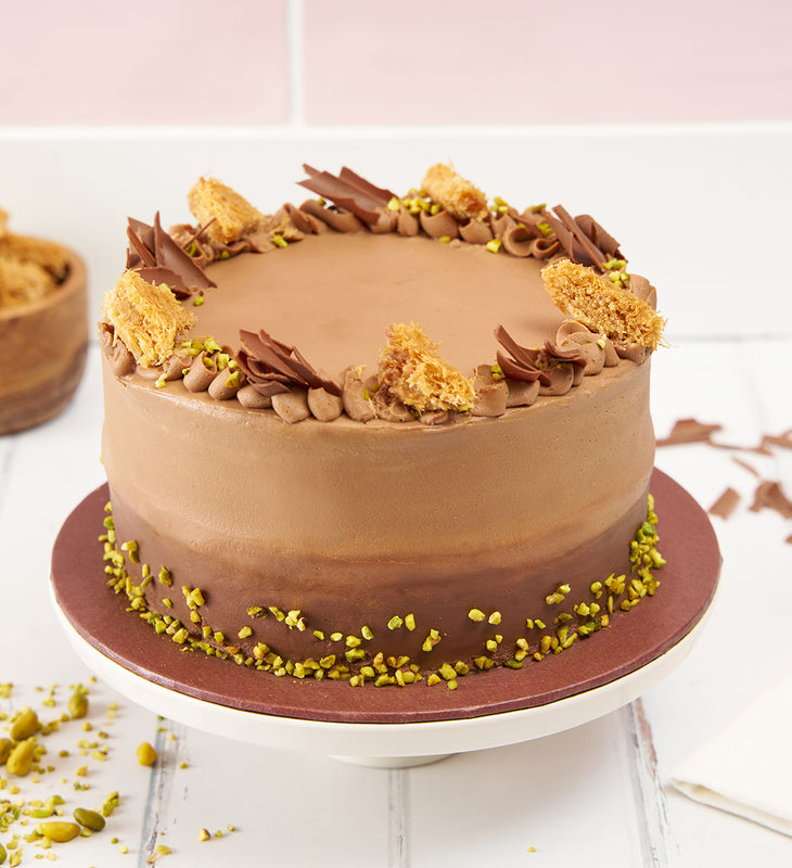 Chocolate Pistachio Kunafa Cake